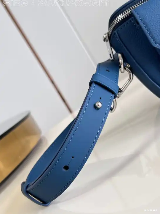Repzbay Wearable Wallet-20*12*5.5CM LOUIS Pilot VUITTON 0508